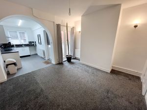 Dining Room- click for photo gallery